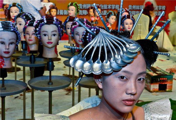 美容美发化妆比赛作(zuò)品(pǐn) 美容美发化(huà)妆比赛作品(pǐn)